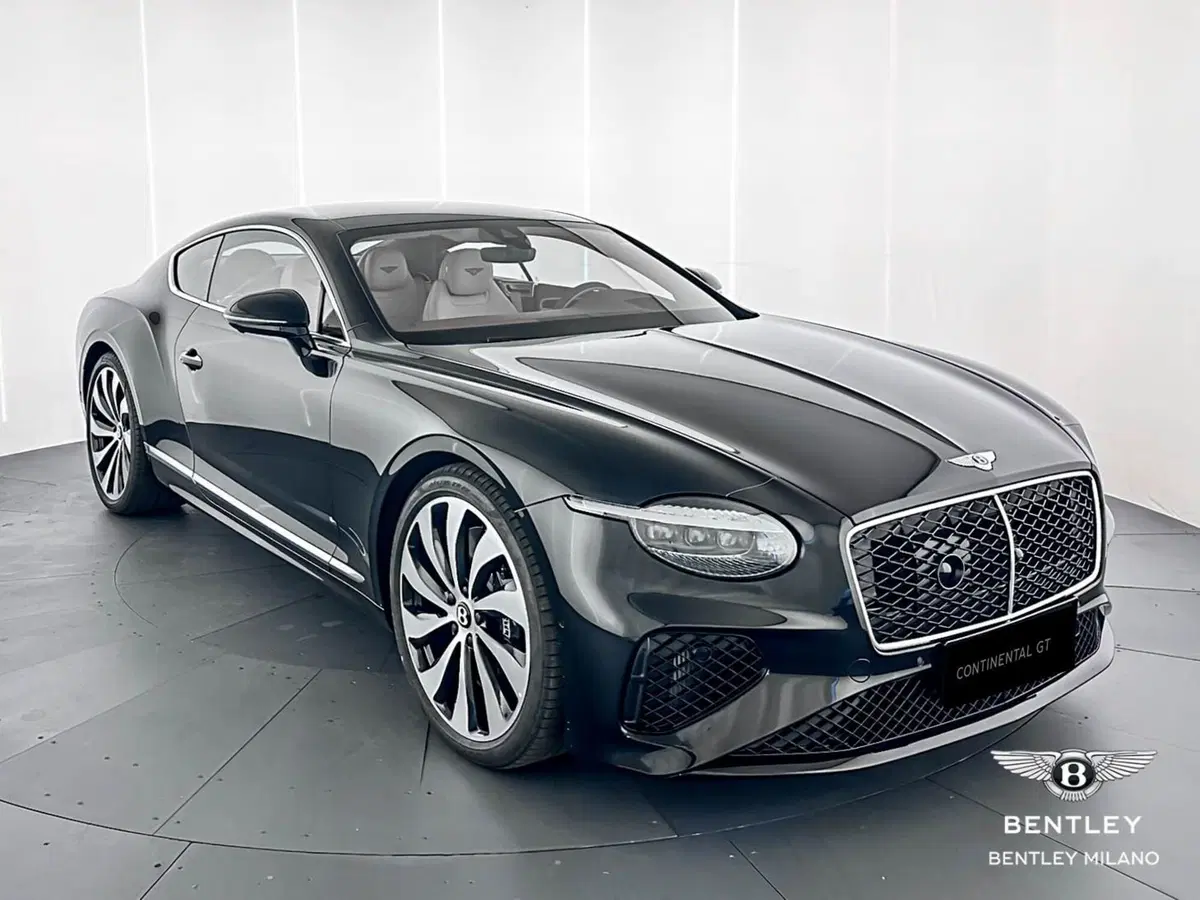 Bentley Continental GT nuova a Milano