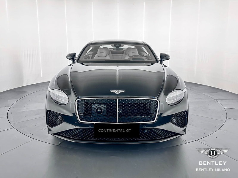 Bentley Continental GT nuova a Milano (2)