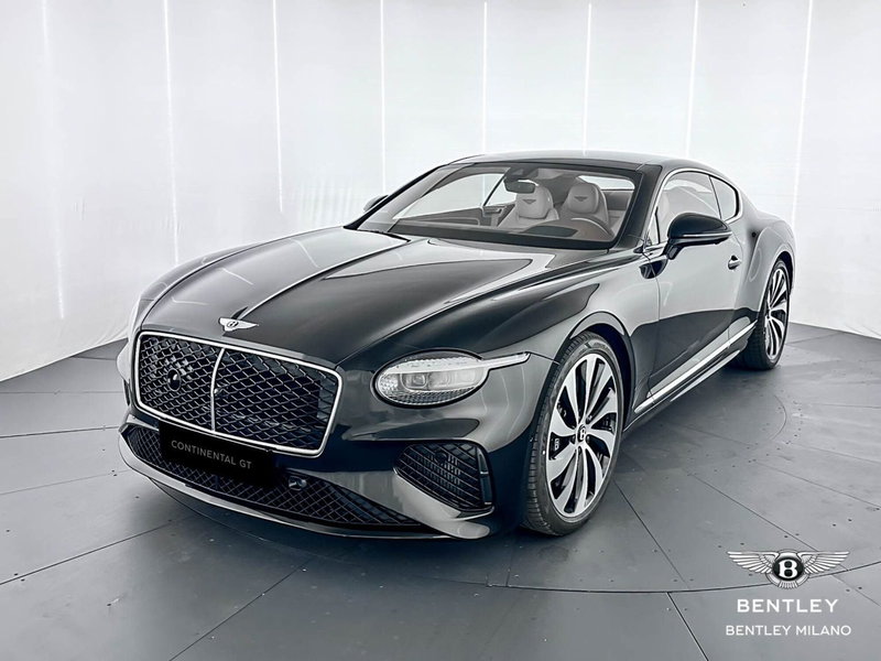 Bentley Continental GT nuova a Milano (3)