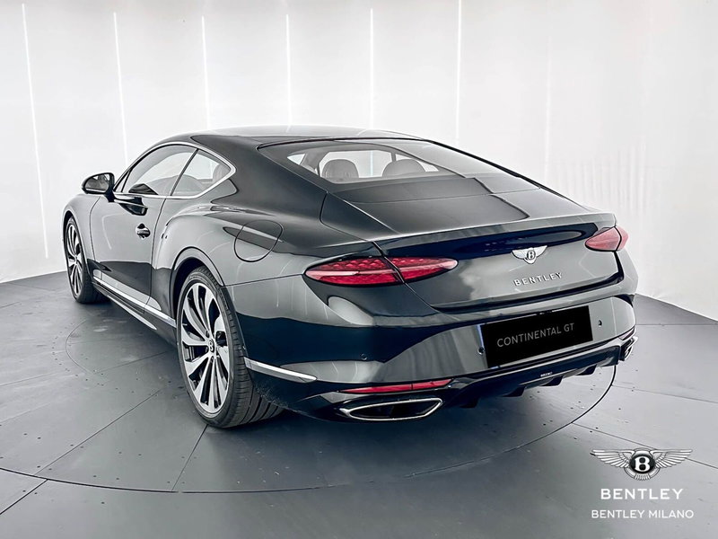 Bentley Continental GT nuova a Milano (5)