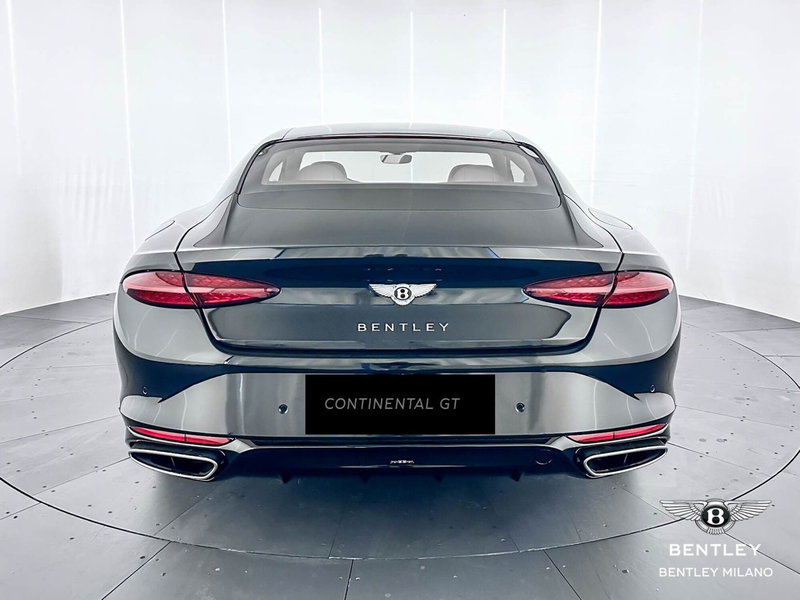 Bentley Continental GT nuova a Milano (6)