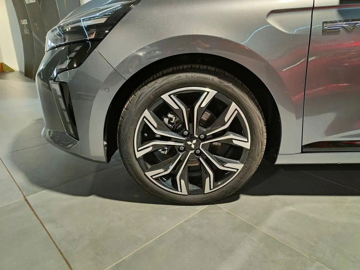 Mitsubishi Colt nuova a Torino (6)