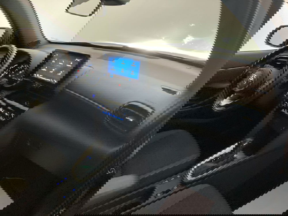 Toyota Yaris Cross usata a Barletta-Andria-Trani (16)