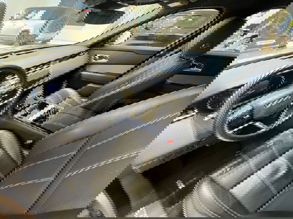 Land Rover Range Rover Velar usata a Forlì-Cesena (16)