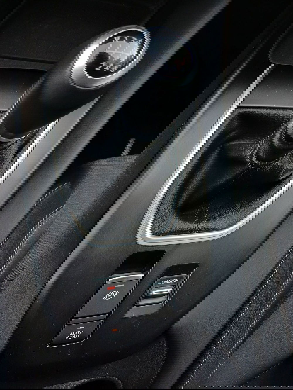 Nissan Qashqai usata a Modena (15)