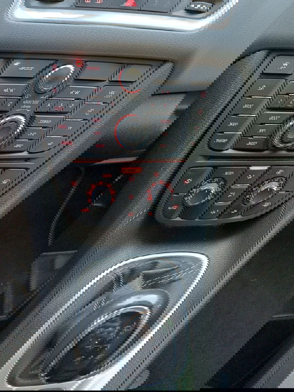 Opel Meriva usata a Modena (15)