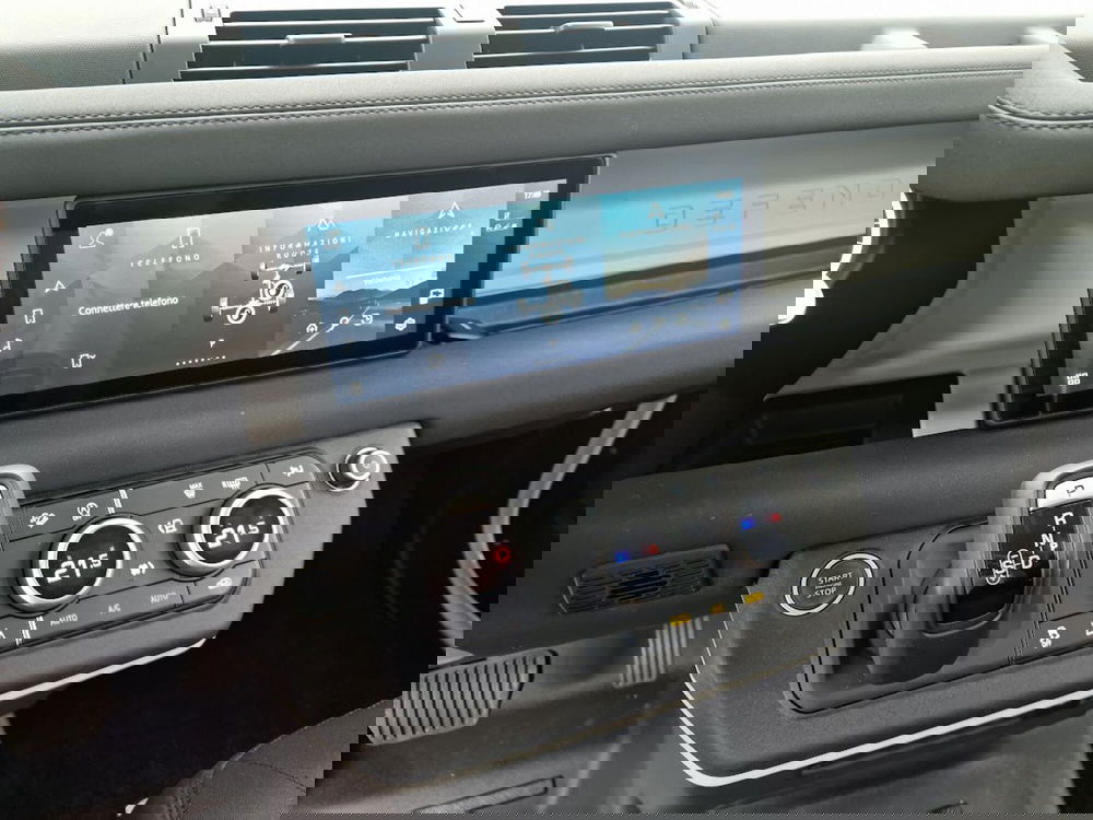 Land Rover Defender usata a Verbano Cusio Ossola (12)