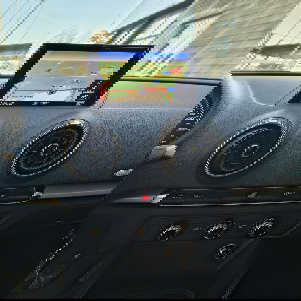 Audi A3 Cabrio usata a Padova (13)