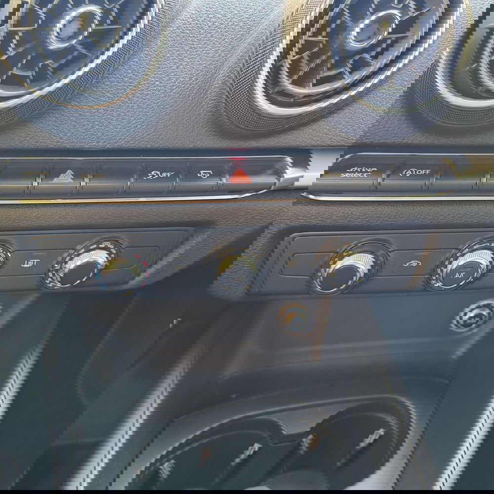 Audi A3 Cabrio usata a Padova (17)