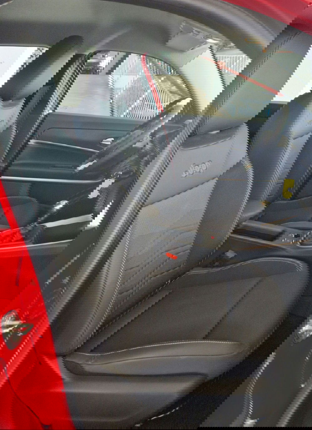 Jeep Avenger usata a Terni (8)