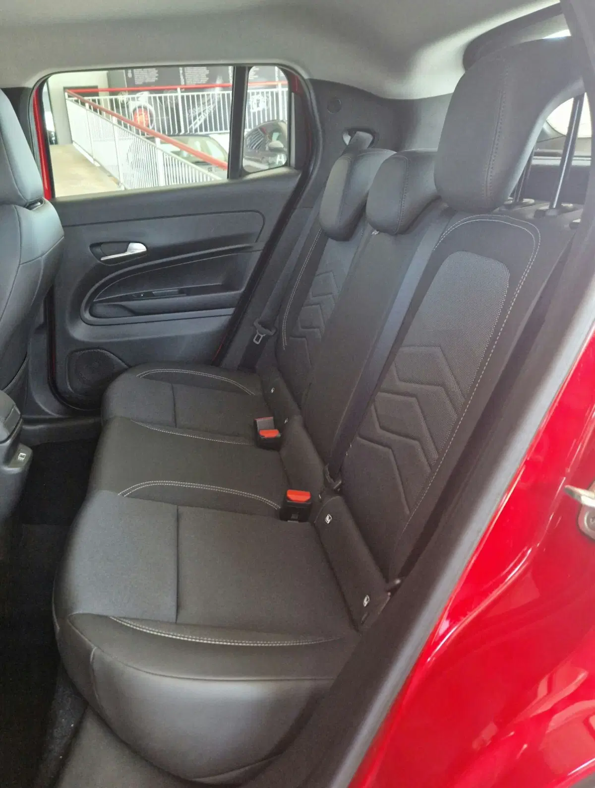 Jeep Avenger usata a Terni (9)