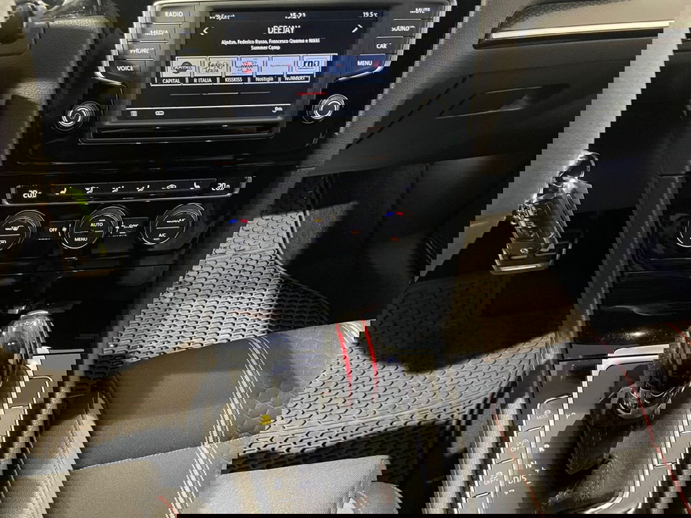 Volkswagen Golf usata a Genova (14)