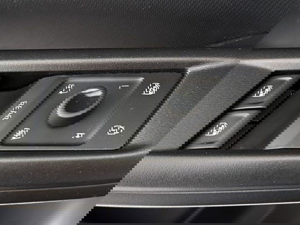 Cupra Born usata a Vicenza (11)