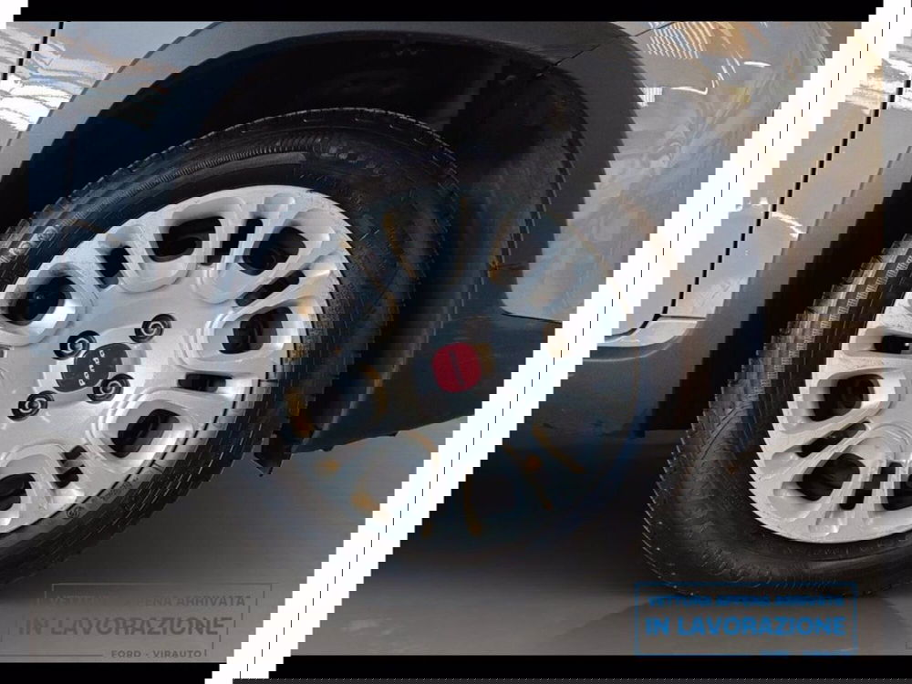 Fiat Panda Cross usata a Catania (17)