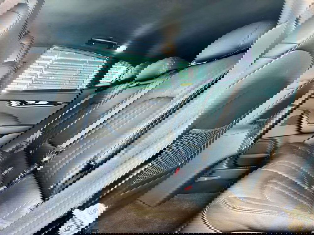 Maserati Levante usata a Torino (11)