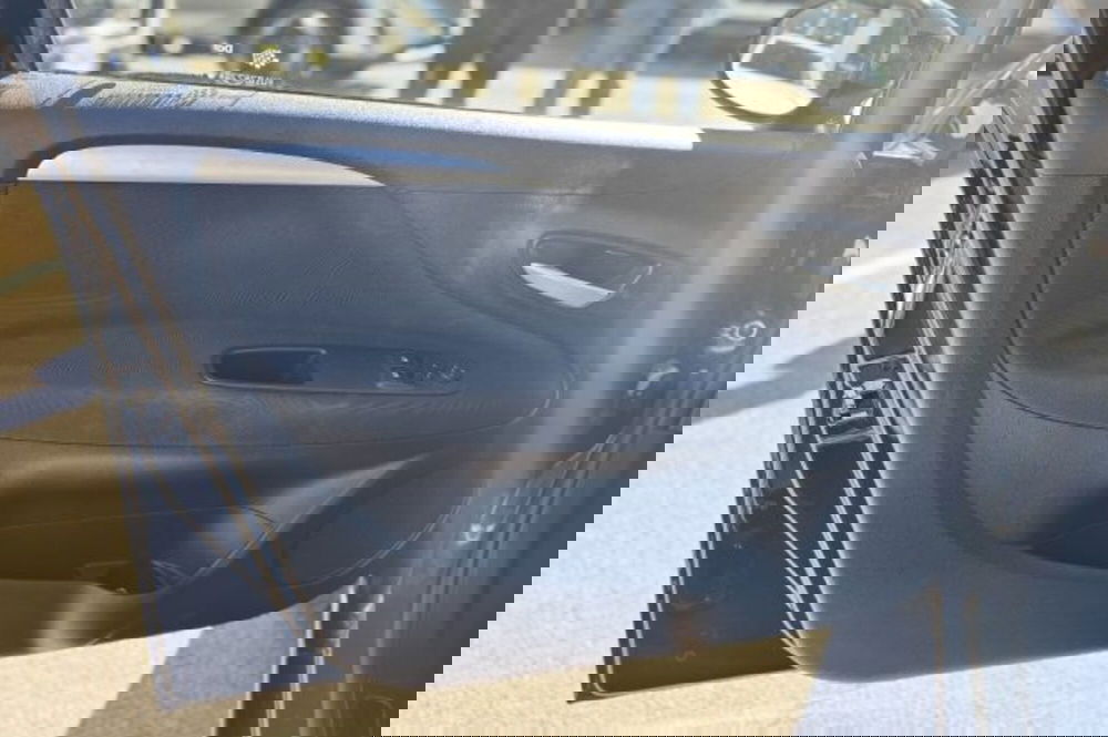 Fiat Punto usata a Latina (12)