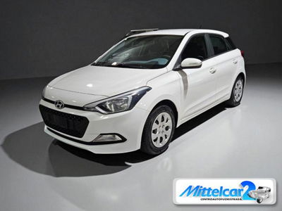 Hyundai i20 1.2 5 porte Classic del 2018 usata a Cassacco
