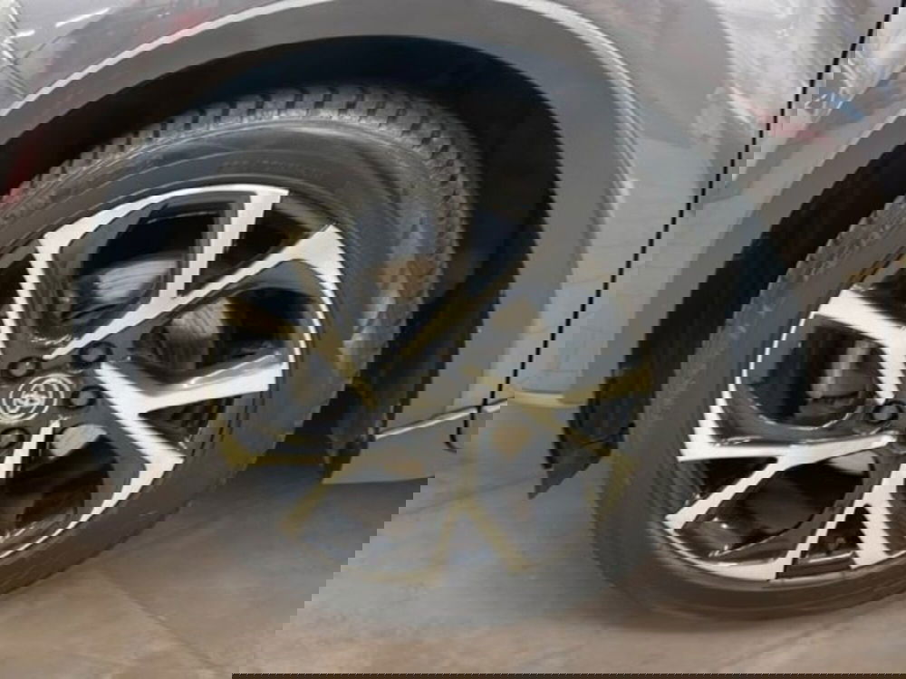 Toyota Toyota C-HR usata a Vercelli (15)