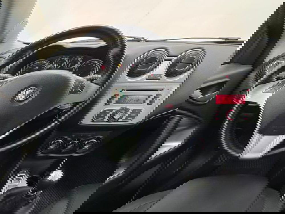 Alfa Romeo MiTo usata a Como (10)