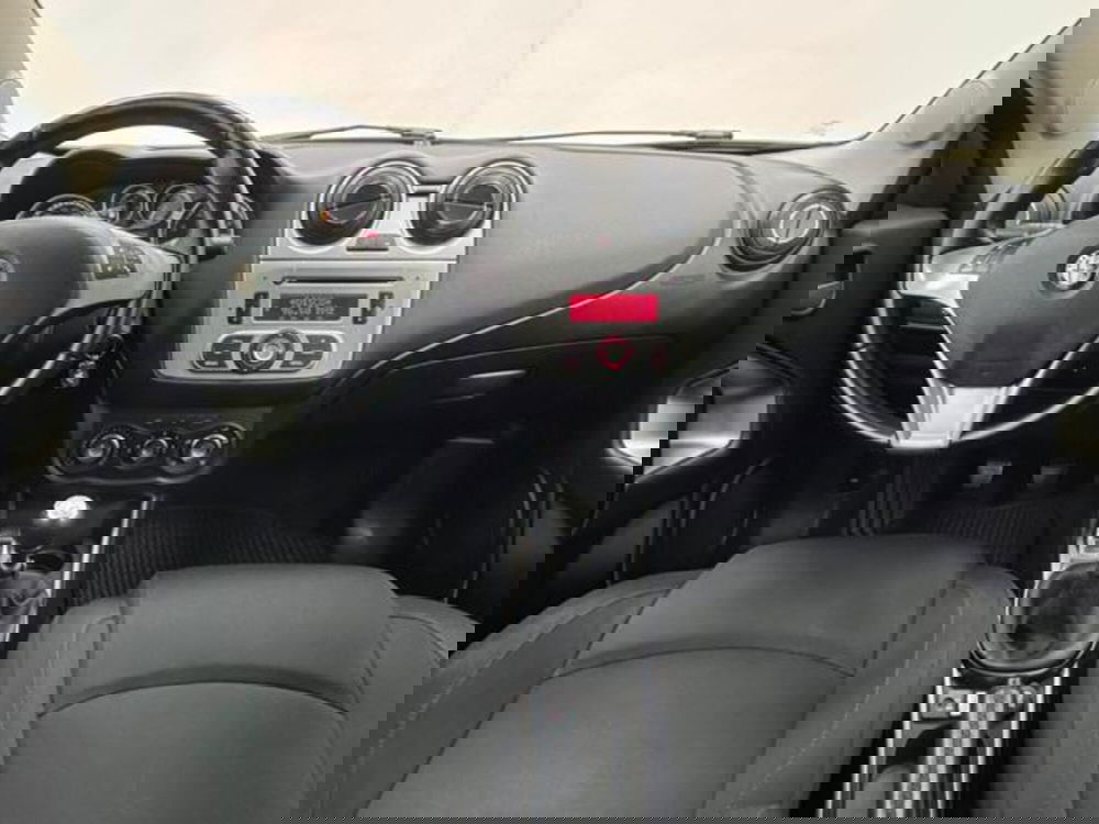 Alfa Romeo MiTo usata a Como (4)