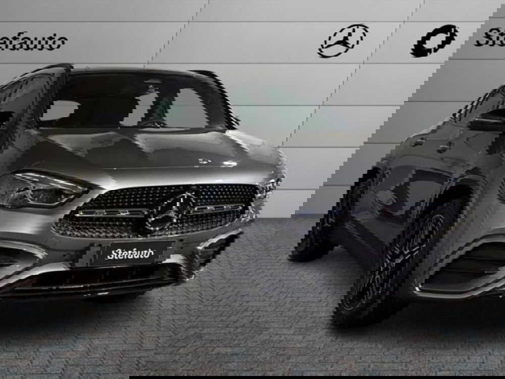 Mercedes-Benz GLA SUV nuova a Bologna