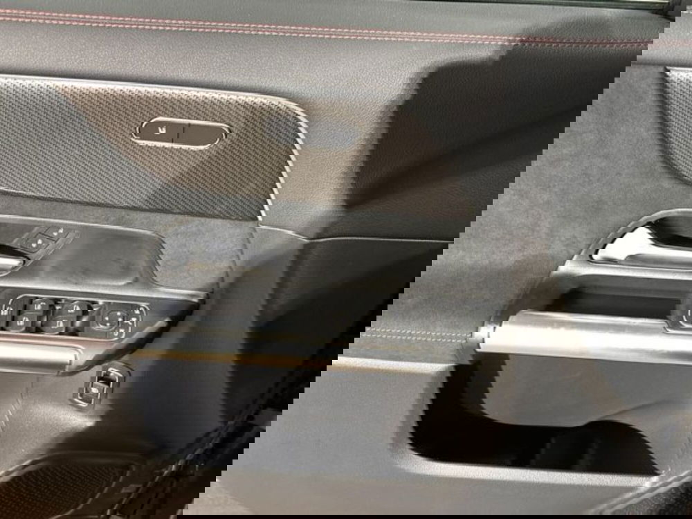 Mercedes-Benz GLA SUV nuova a Bologna (10)