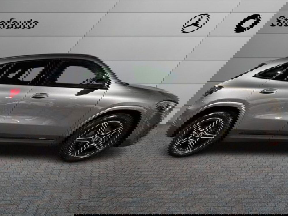 Mercedes-Benz GLA SUV nuova a Bologna (2)