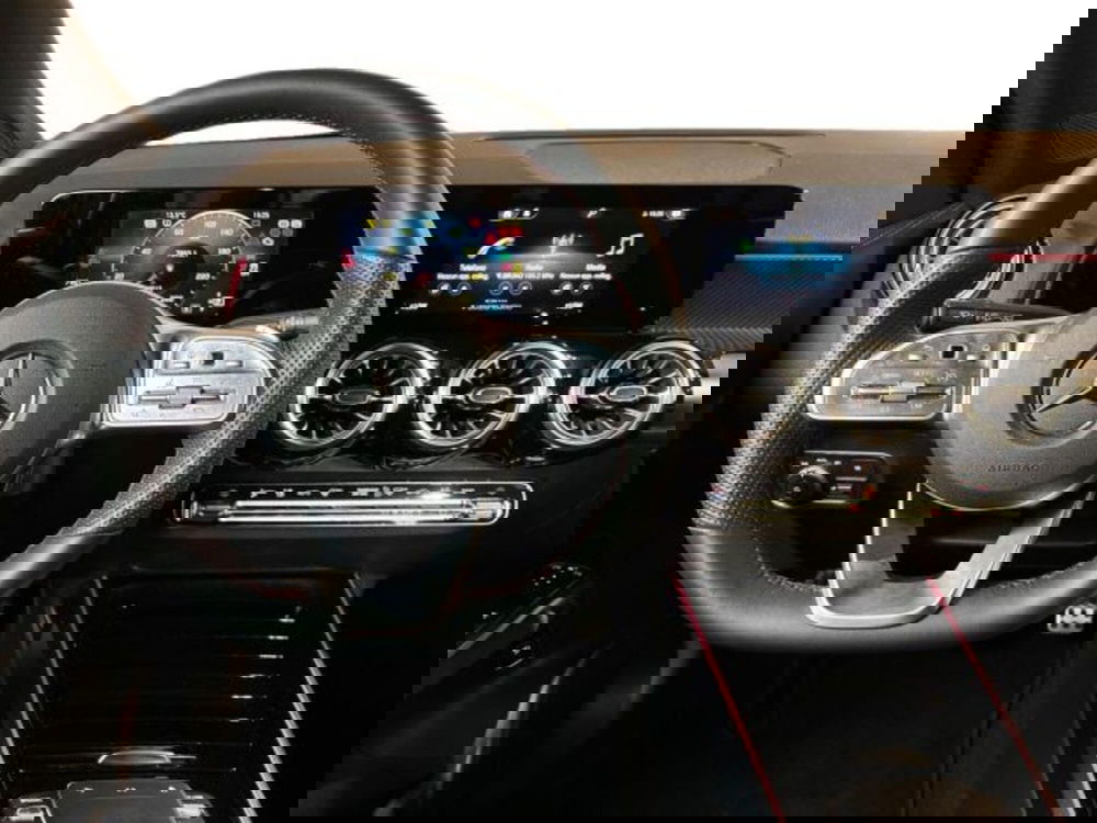 Mercedes-Benz GLB usata a Bologna (11)