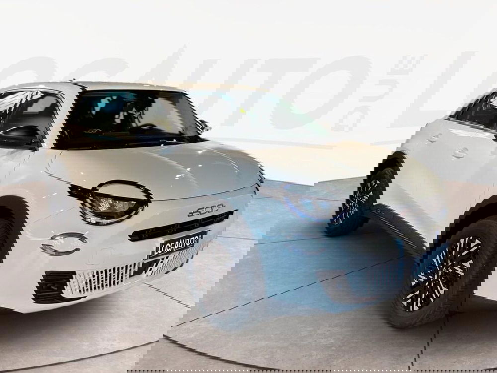 Fiat 600 nuova a Torino (3)