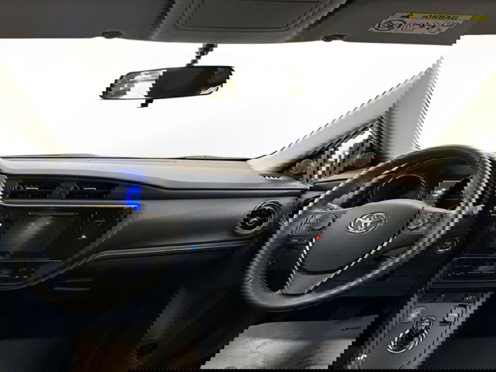 Toyota Auris usata a Monza e Brianza (8)