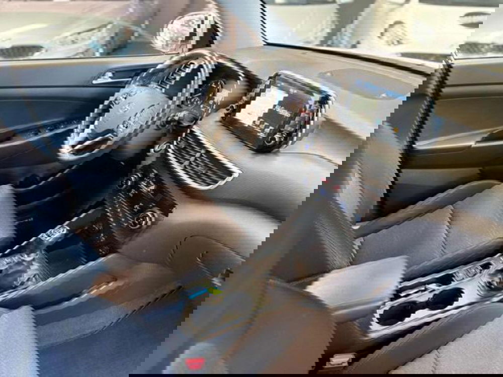 Hyundai Tucson nuova a Pesaro-Urbino (11)