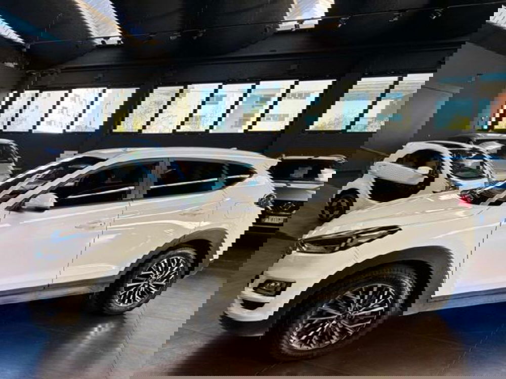 Hyundai Tucson nuova a Pesaro-Urbino (4)