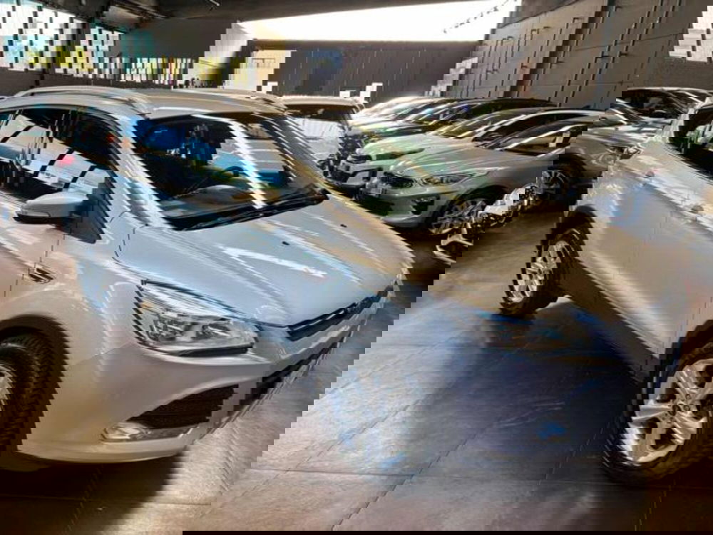 Ford Kuga usata a Pesaro-Urbino