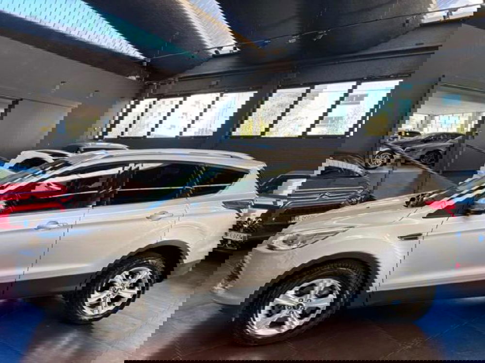Ford Kuga usata a Pesaro-Urbino (4)