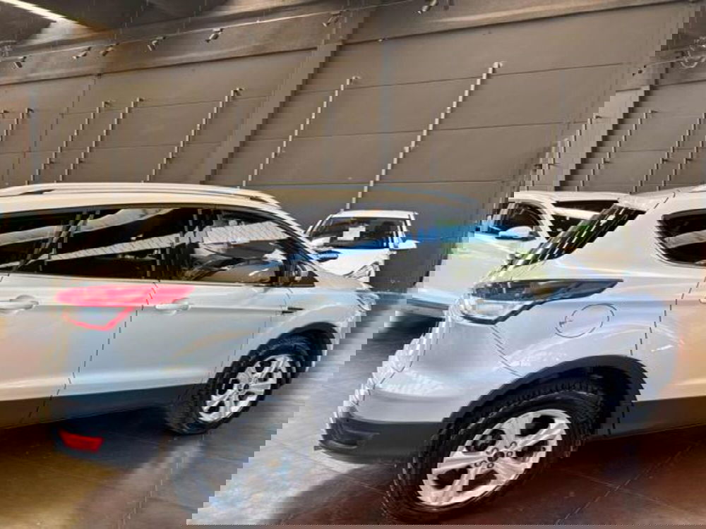 Ford Kuga usata a Pesaro-Urbino (6)