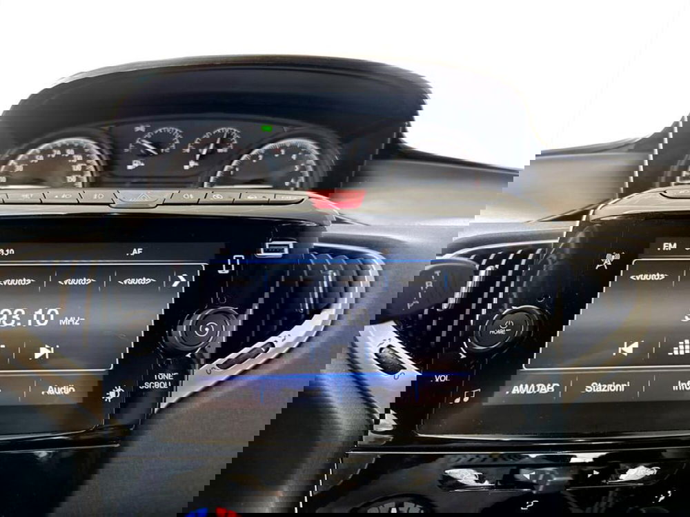 Lancia Ypsilon usata a Piacenza (11)