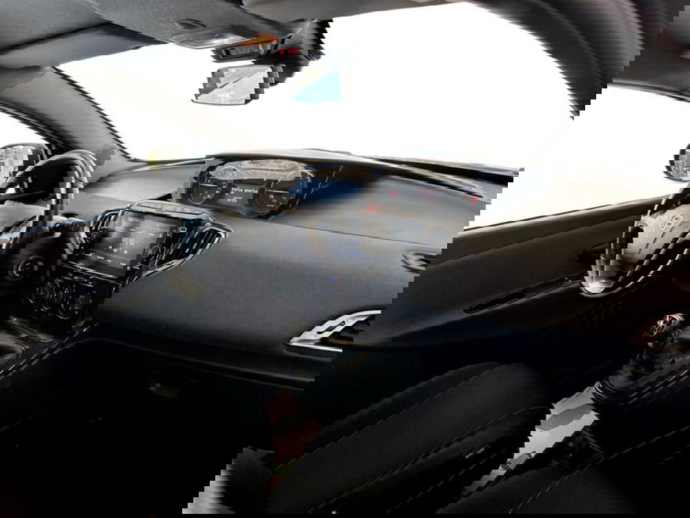 Lancia Ypsilon usata a Piacenza (13)