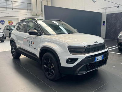 Jeep Avenger 1.2 turbo e-hybrid mhev Overland 4xe 145cv edct6 del 2025 usata a Vercelli