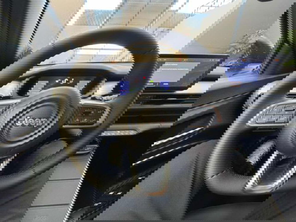 Jeep Avenger usata a Vercelli (15)