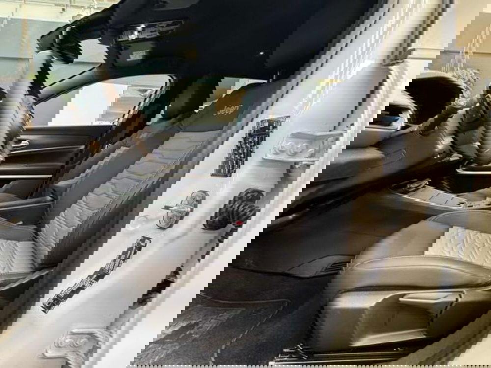 Jeep Avenger usata a Vercelli (16)