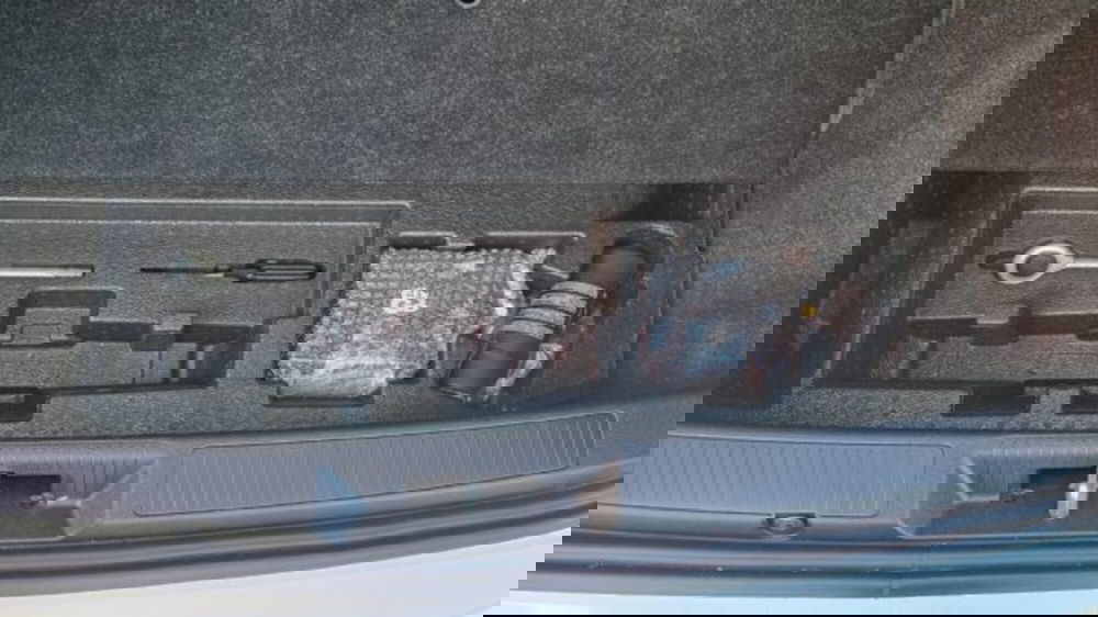 Fiat Punto usata a Lucca (14)