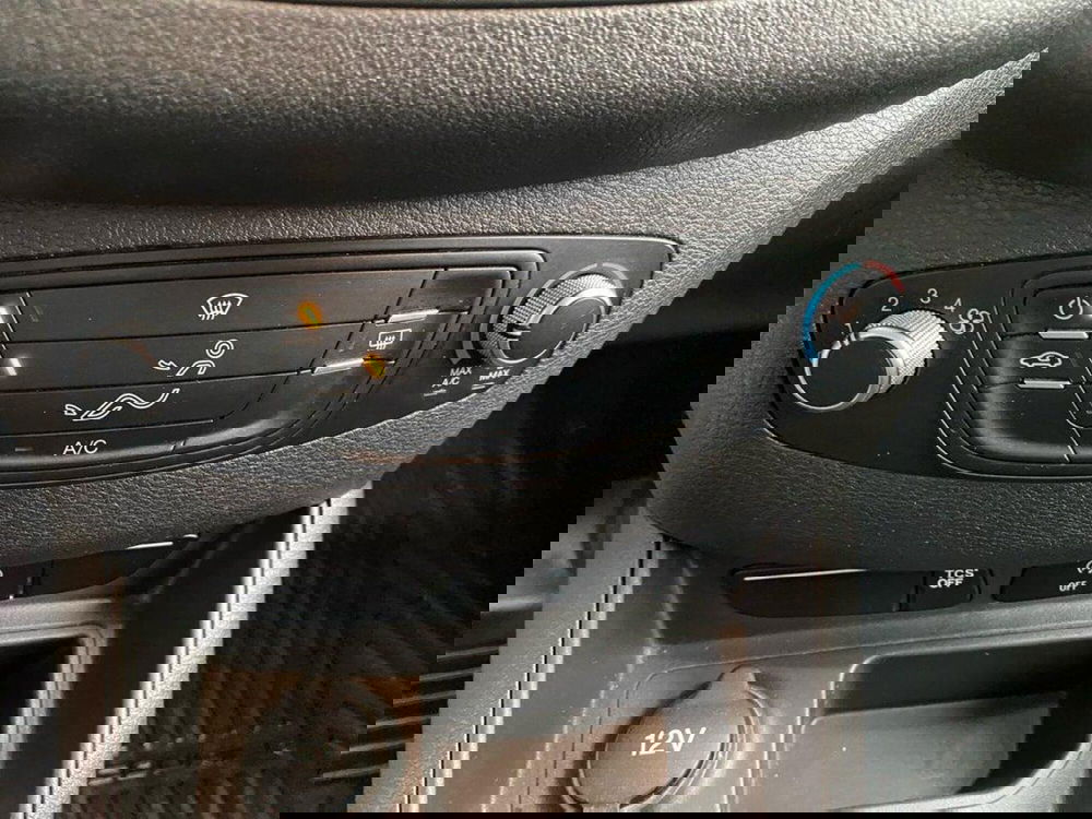 Ford Transit Courier usata a Torino (10)