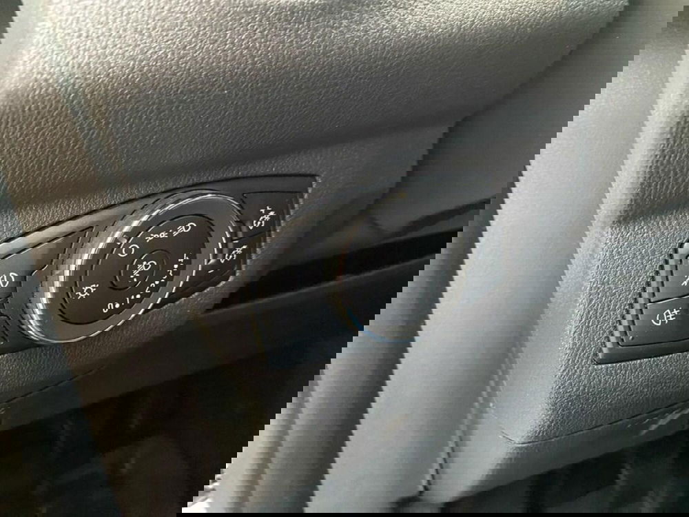 Ford Transit Courier usata a Torino (11)