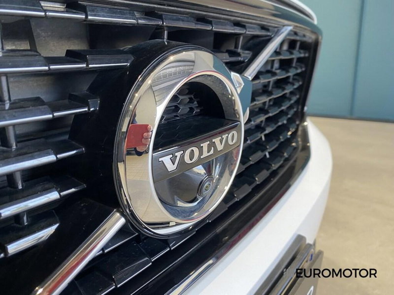 Volvo XC40 usata a Bari (6)