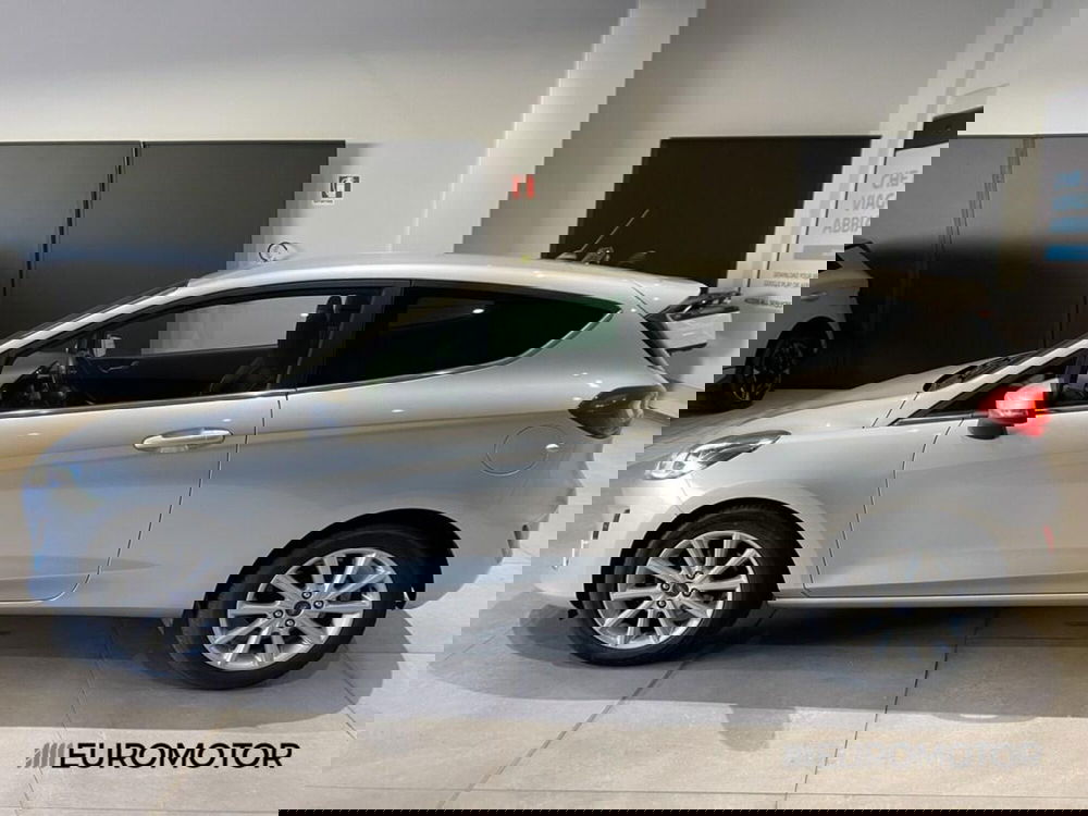 Ford Fiesta usata a Bari (10)
