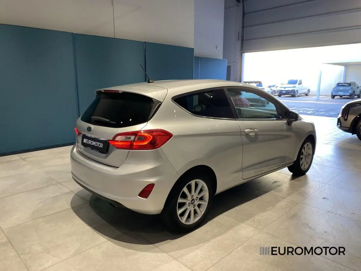 Ford Fiesta usata a Bari (7)