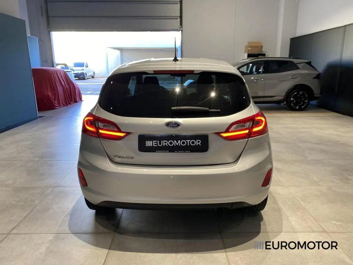 Ford Fiesta usata a Bari (8)