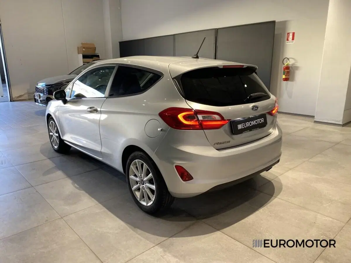 Ford Fiesta usata a Bari (9)