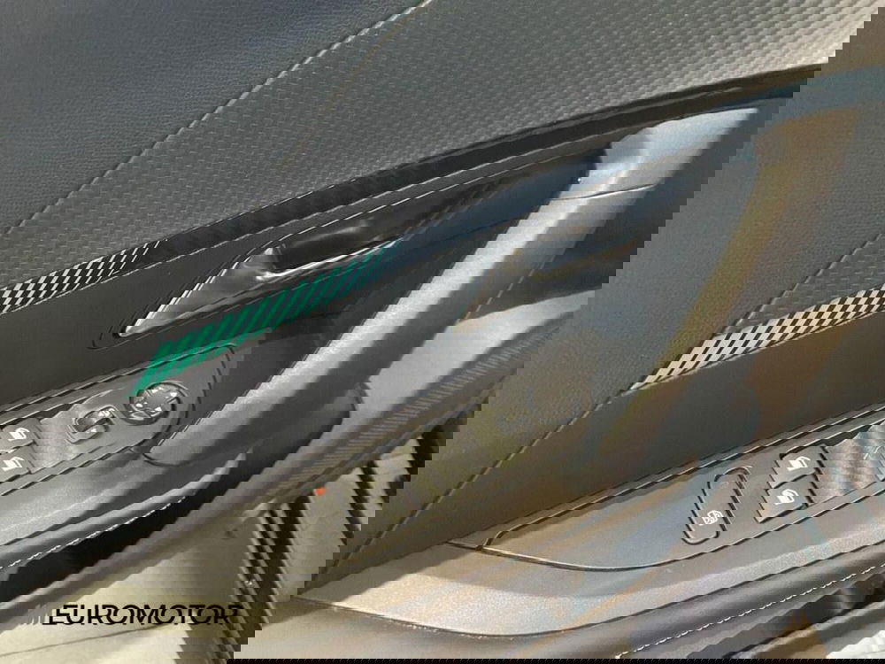 Peugeot 2008 usata a Bari (13)