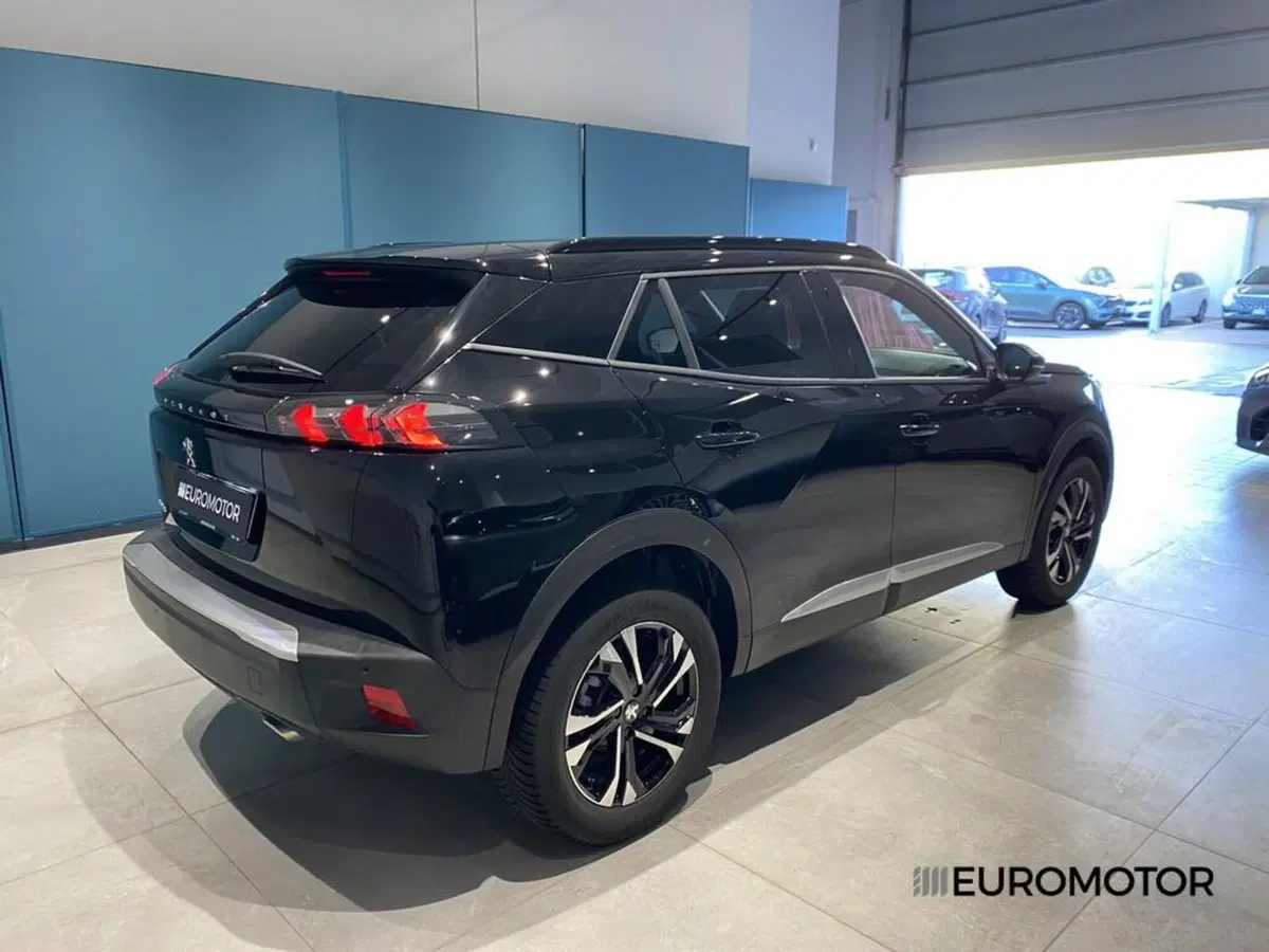 Peugeot 2008 usata a Bari (7)